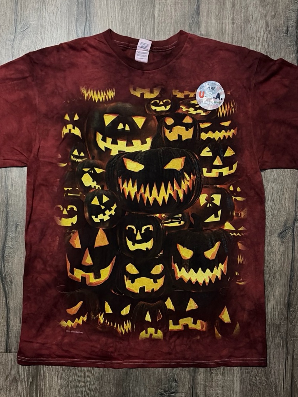 The Mountain 2013 David Penfound Jack O Lantern Pumpkin Pile Tie Dye T-Shirt L
